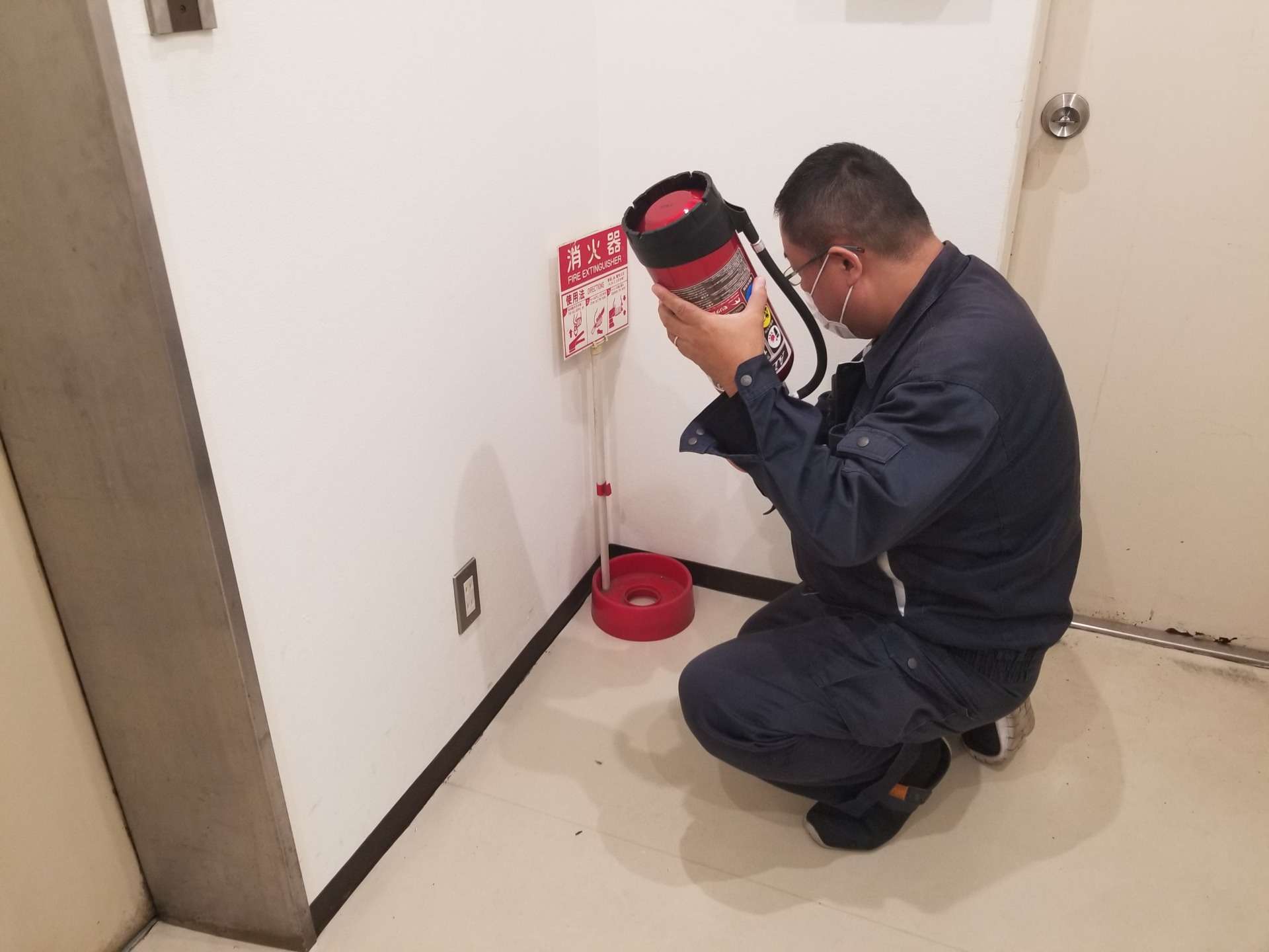 東京都で行う消防設備点検は消火器1本からでも可能です